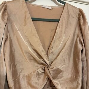 Vestique Beige Blouse with Twist Detail